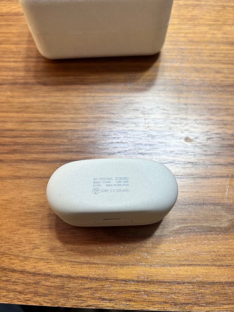 SONY WF-1000XM4 新品同様 ワイヤレスイヤホン