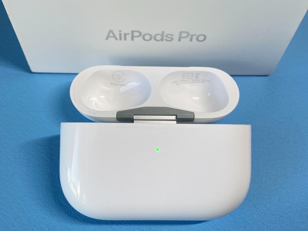 AirPods Pro 第2世代 充電ケースのみ A2968 TWNE