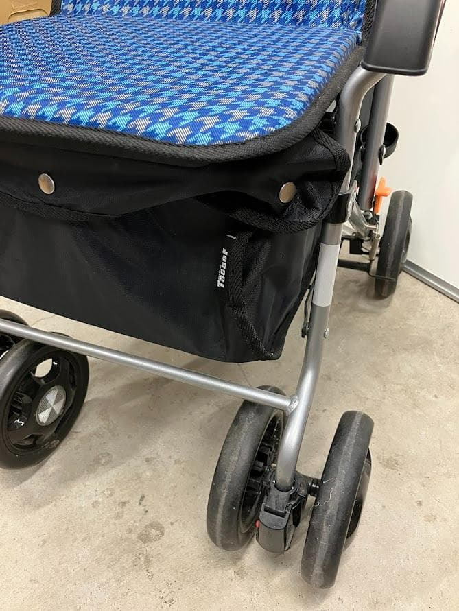 未使用品　幸和製作所　TACAOF　シルバーカー　SIST03　カウート