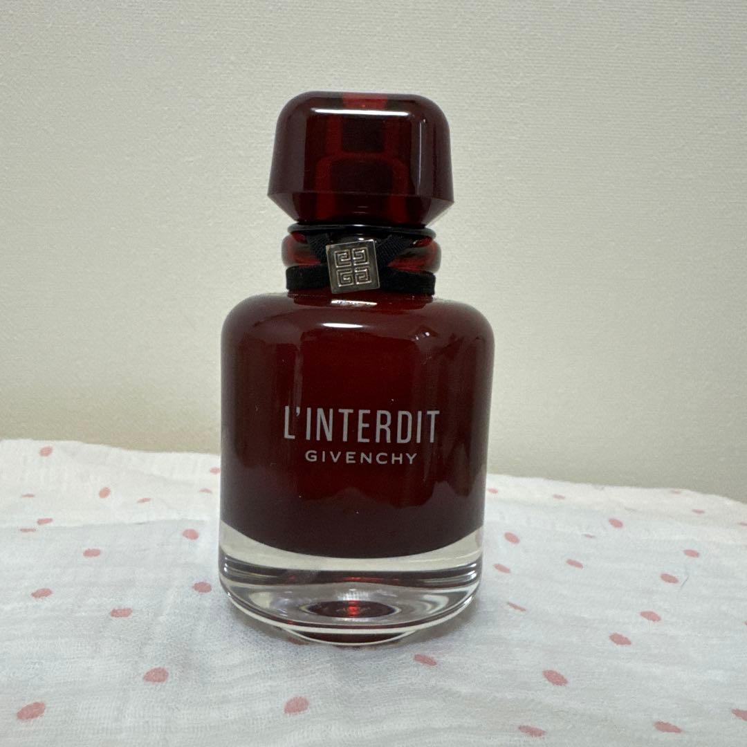 L'Interdit オードパルファム ルージュ ジバンシィ 50ML+ ギフト