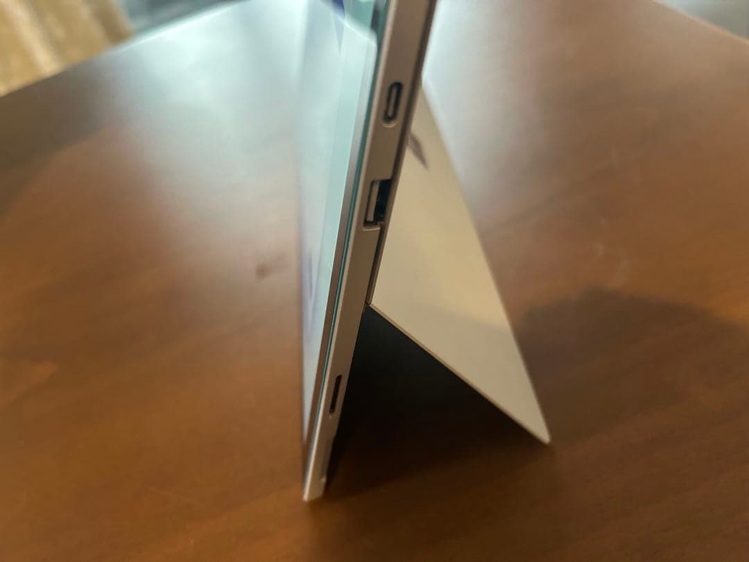Windowsタブレット本体 Microsoft Surface Pro 7 256GB 8GB