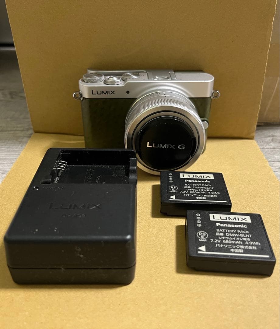 パナ　DMC-GM5 グリーンキットレンズ+おまけレンズ【中古】