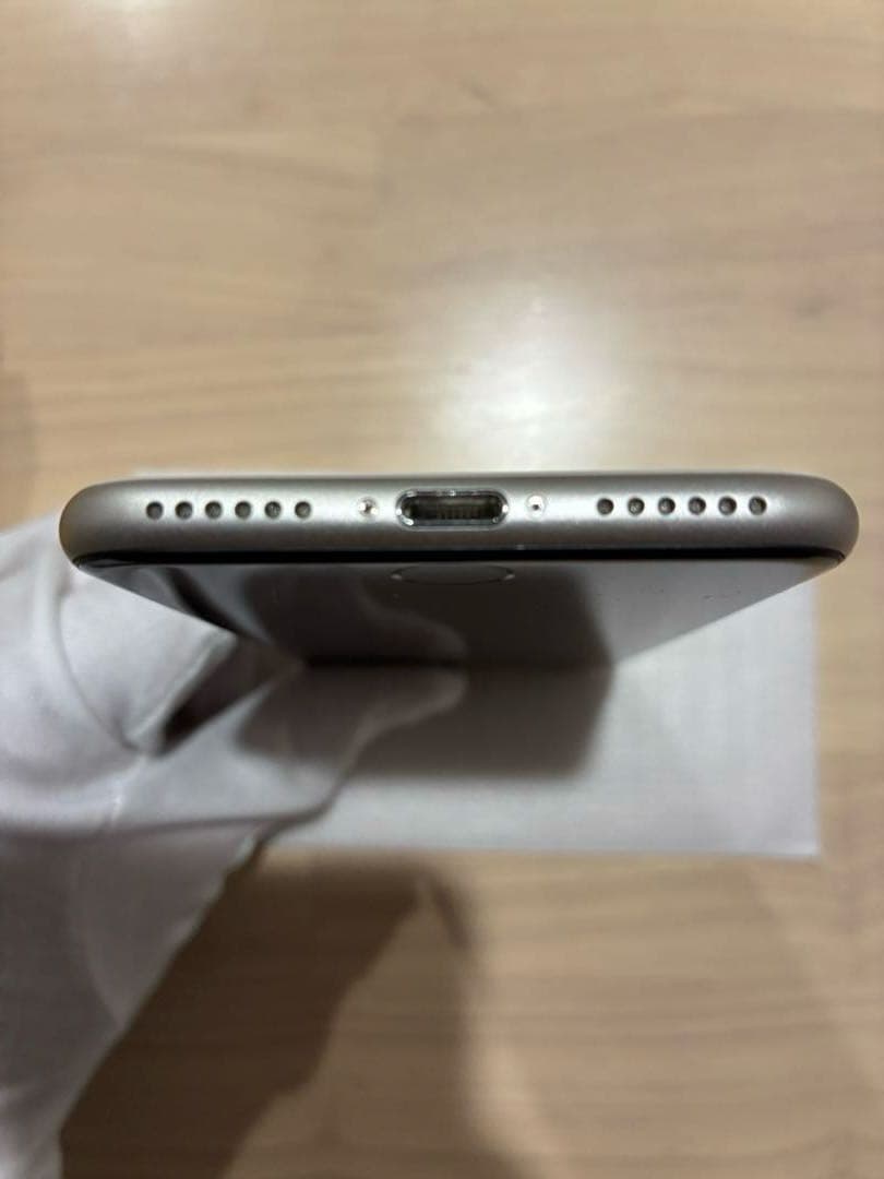 【中古】iPhoneSE3 128GB SIMフリー 本体のみ