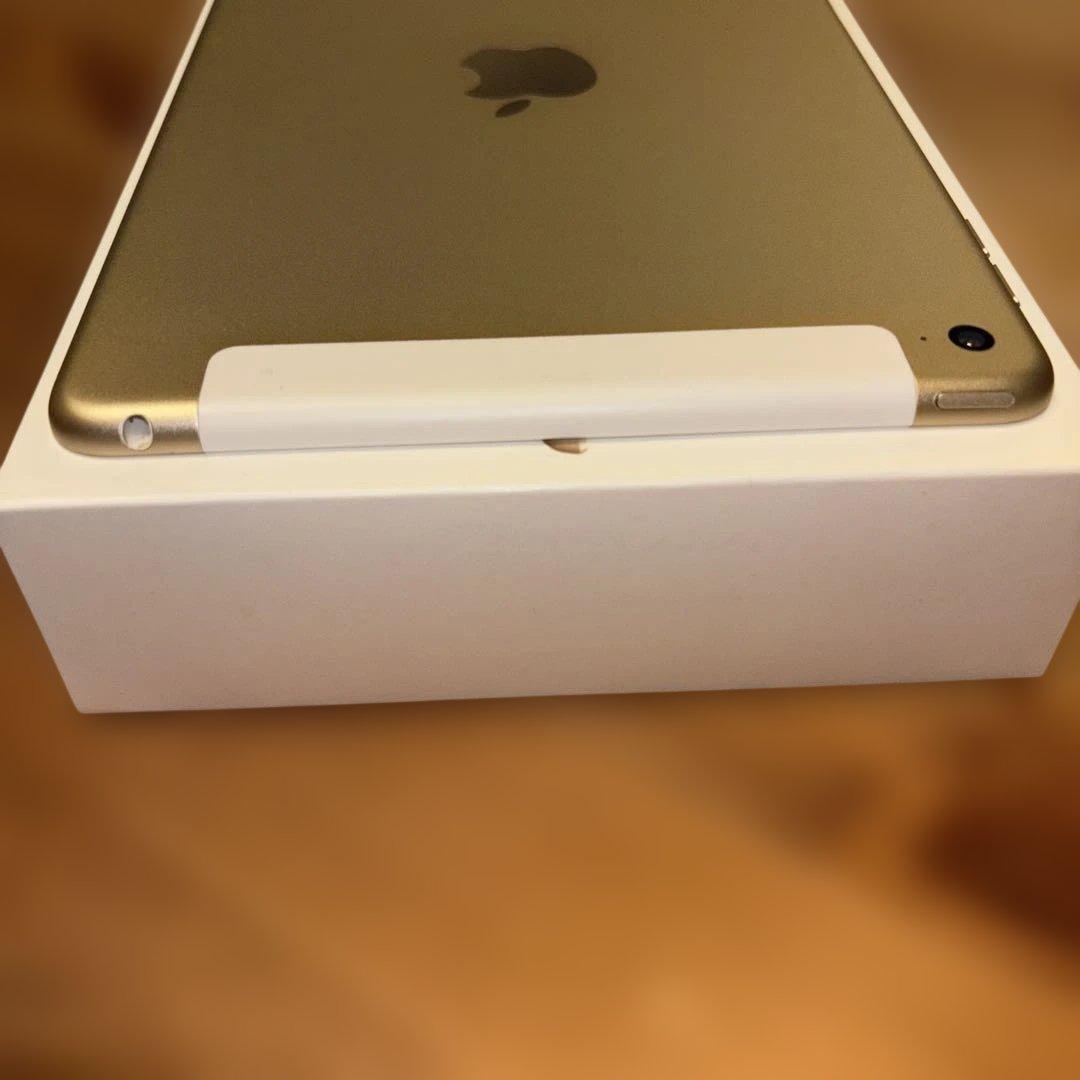 ス*コ様 MK782J/A iPad mini4 128GB Gold