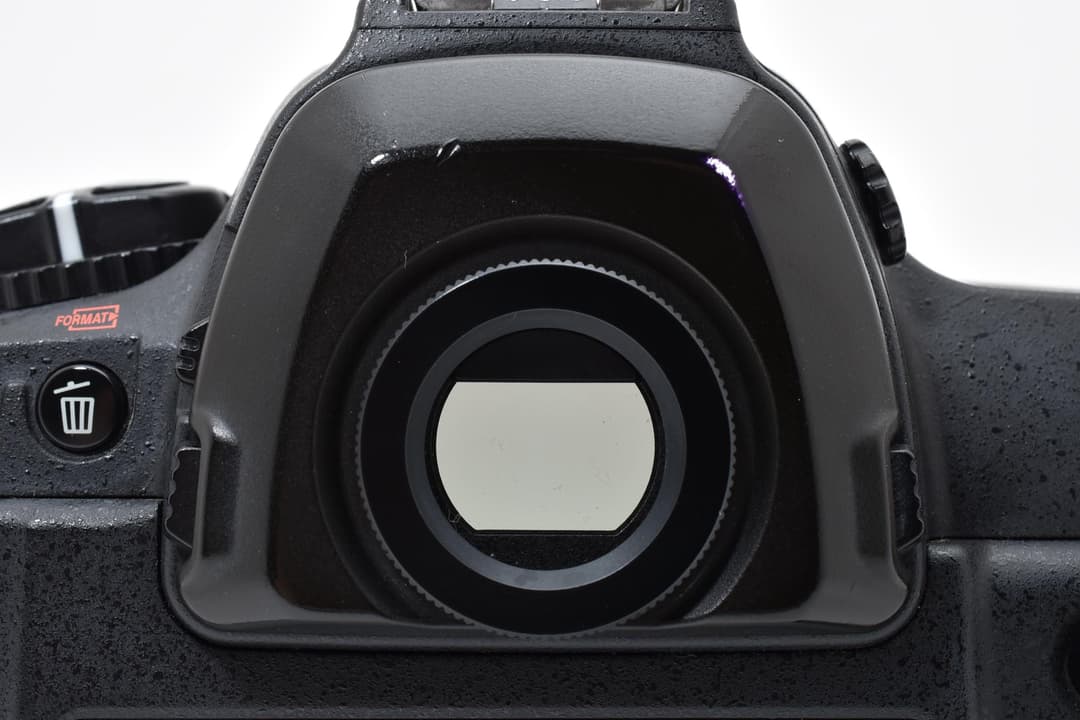 ■極上品■ ニコン D5 CF-Type デジタル一眼 #C856