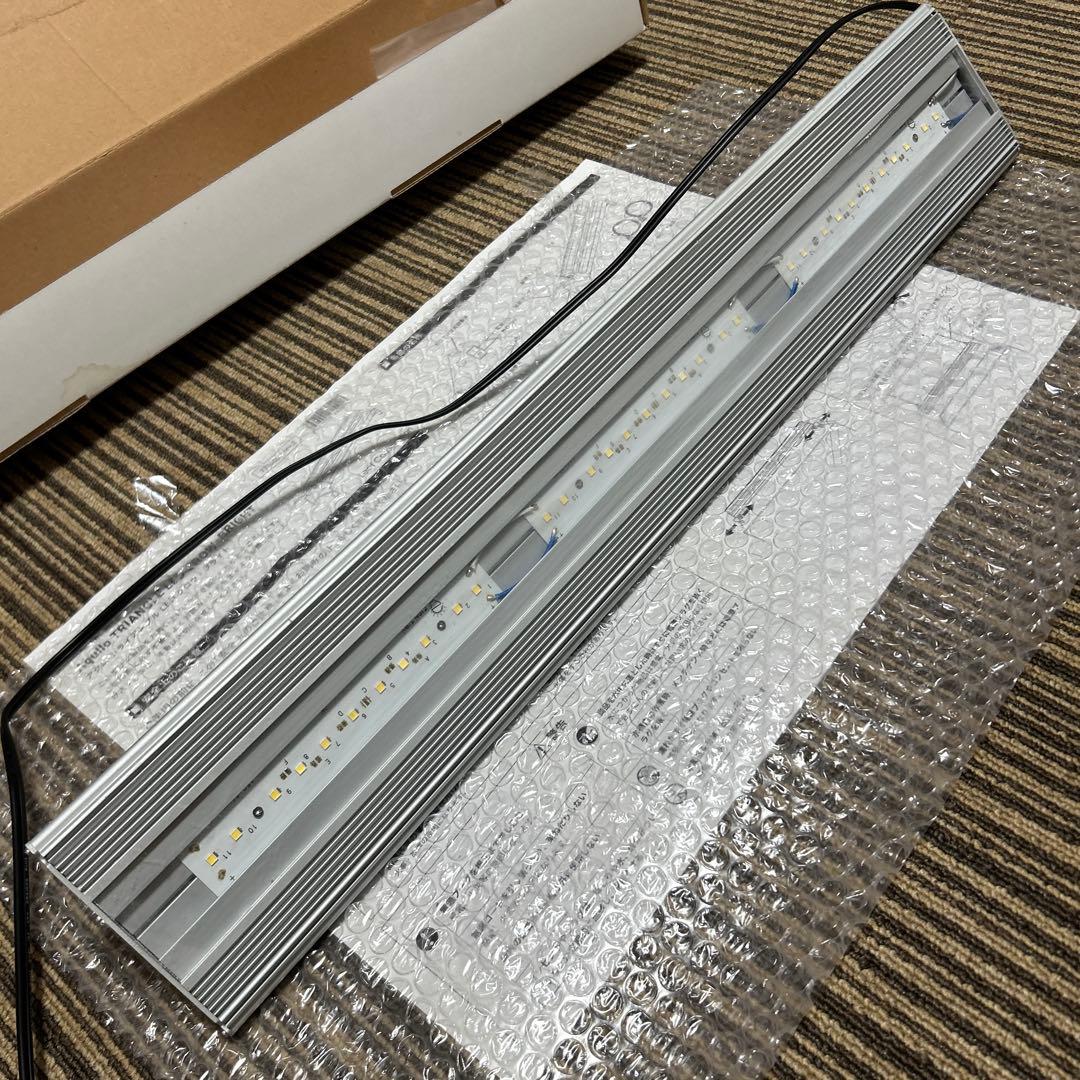 アクロ TRIANGLE LED GROW 600