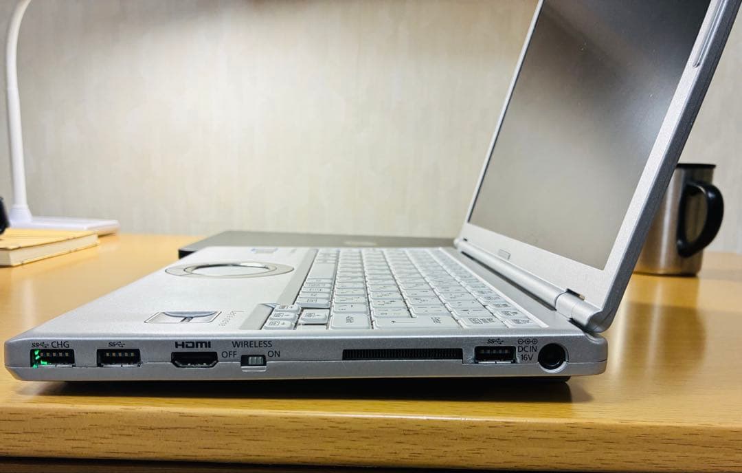 【美品】Panasonic レッツノート(マウス付)