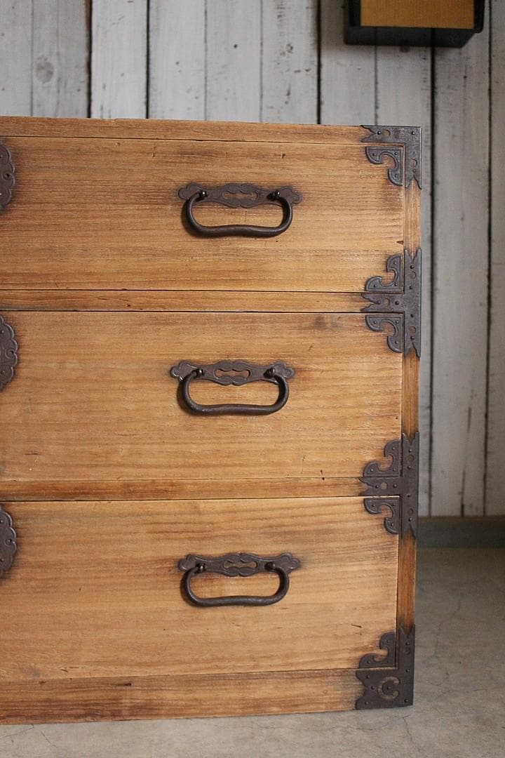 丸金具　時代箪笥3段　タンス　収納　古家具　古民家　時代家具