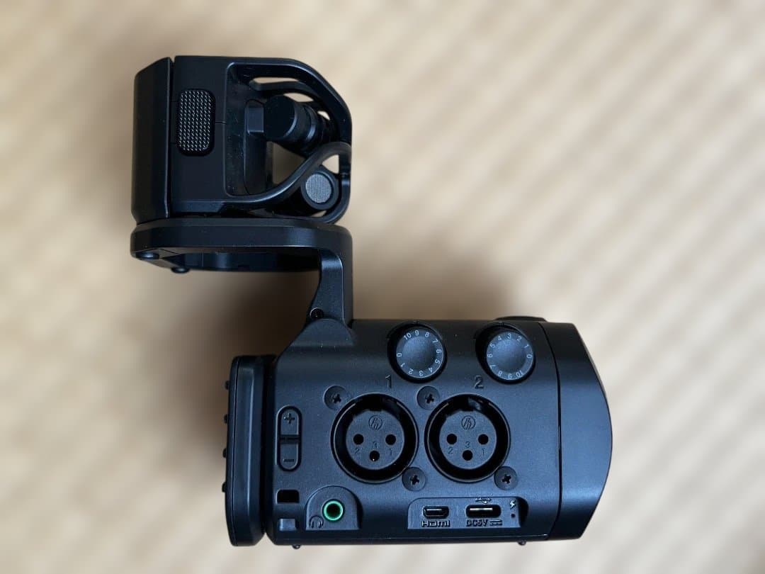 ZOOM Q8n-4K　ZOOMのミージシャンや配信者向け高性能ビデオレコーダー