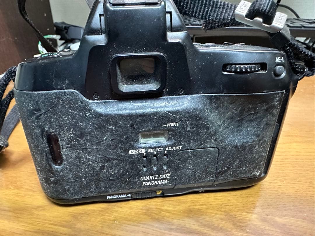 Nikon F70 一眼レフカメラ