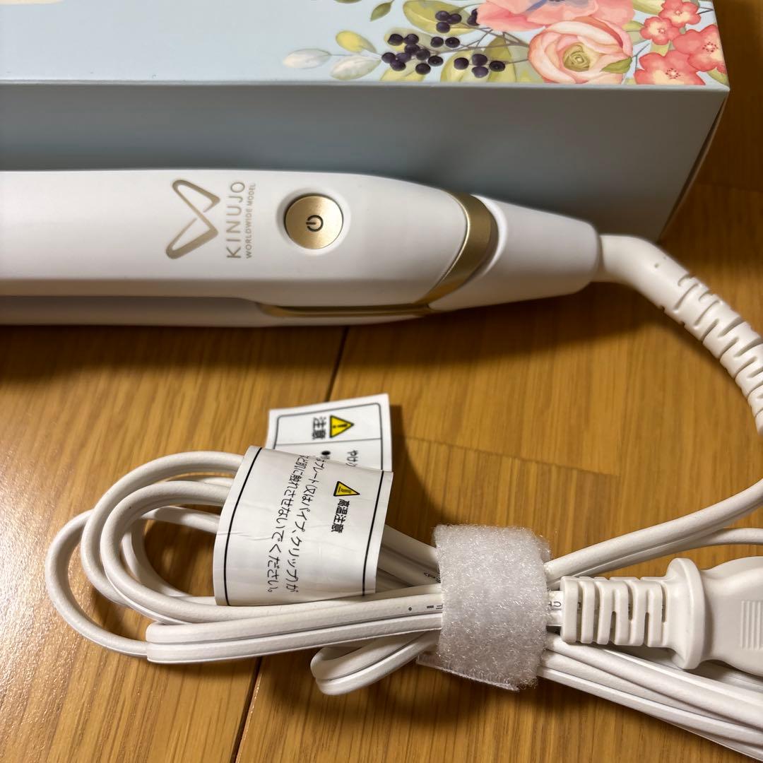 KINUJO DS200 ストレートヘアアイロン ホワイト　美品