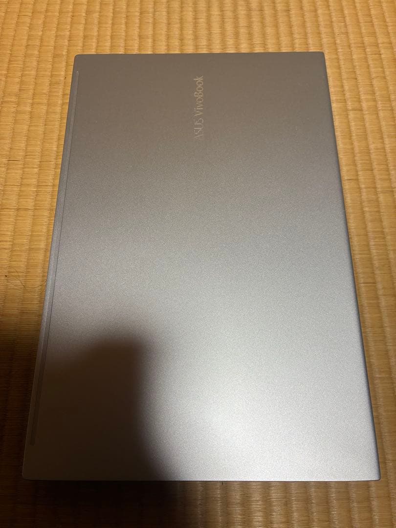 asus vivobook 15 K513 液晶新品　Office付き
