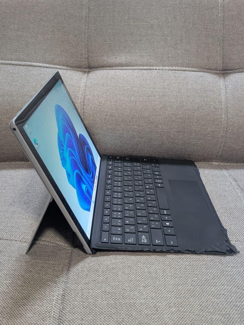 Surface Pro 7 i5 8GB 256GBタイプカバー付きb