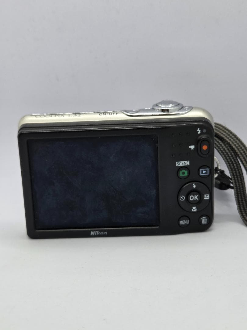 【スマホ転送OK】ニコン Nikon COOLPIX L32 単３電池駆動