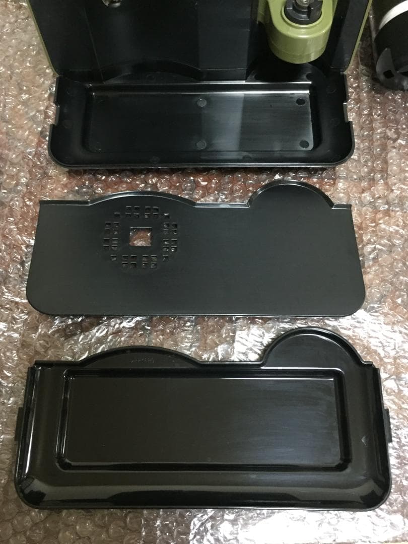 [美品] ヘルシオ お茶メーカー お茶ミル SHARP TE-TS56V-G