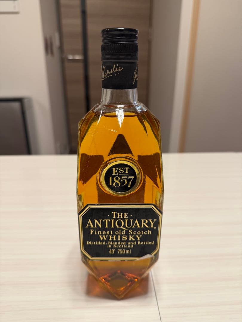 1985年産 新品 EST1857 THE ANTIQUARYウィスキー