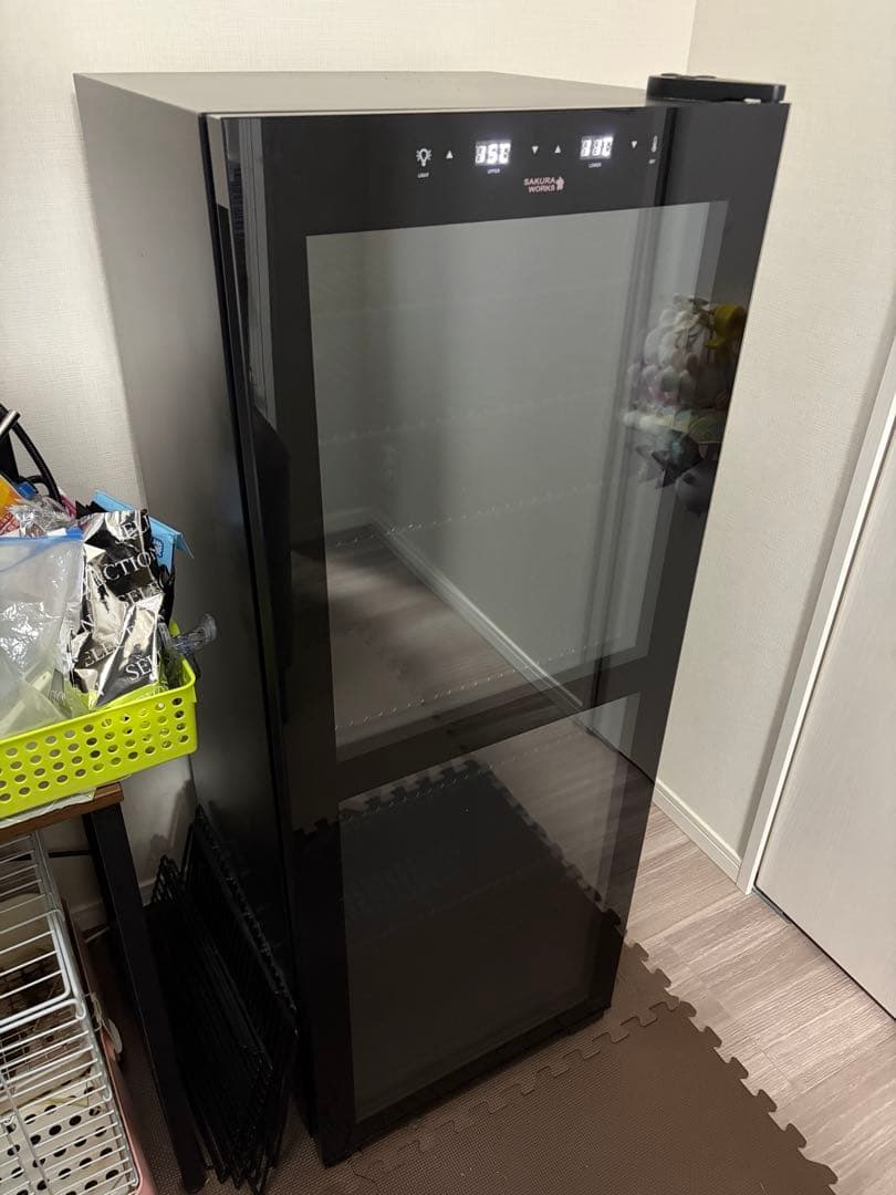 美品　さくら製作所 ワインセラー SB51 [51本 /右開き]