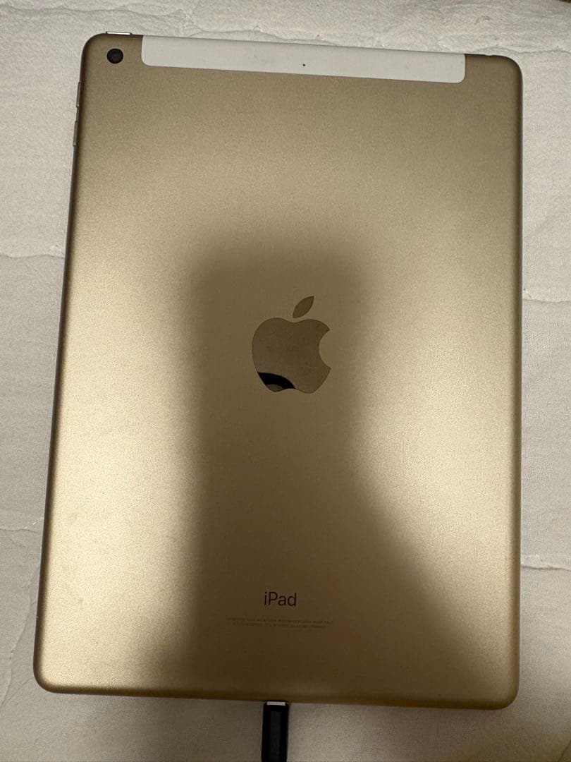 ⭐︎お値下⭐︎Apple iPad 32GB ゴールド 第5世代