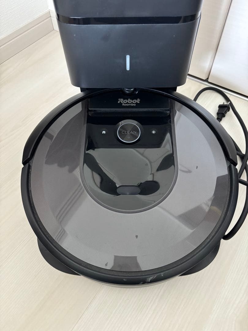 【ジャンク品】ルンバi7 ホームベース付き
