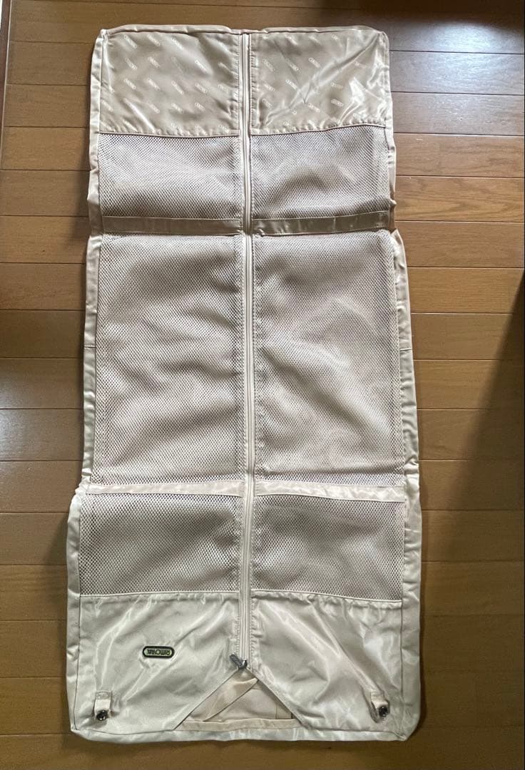 【超レア品】RIMOA/リモア　ガーメントバッグ63サイズベージュ