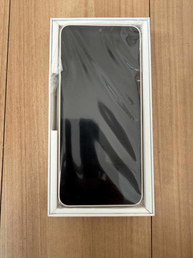 【新品未使用】docomo AQUOS wish4 ホワイト