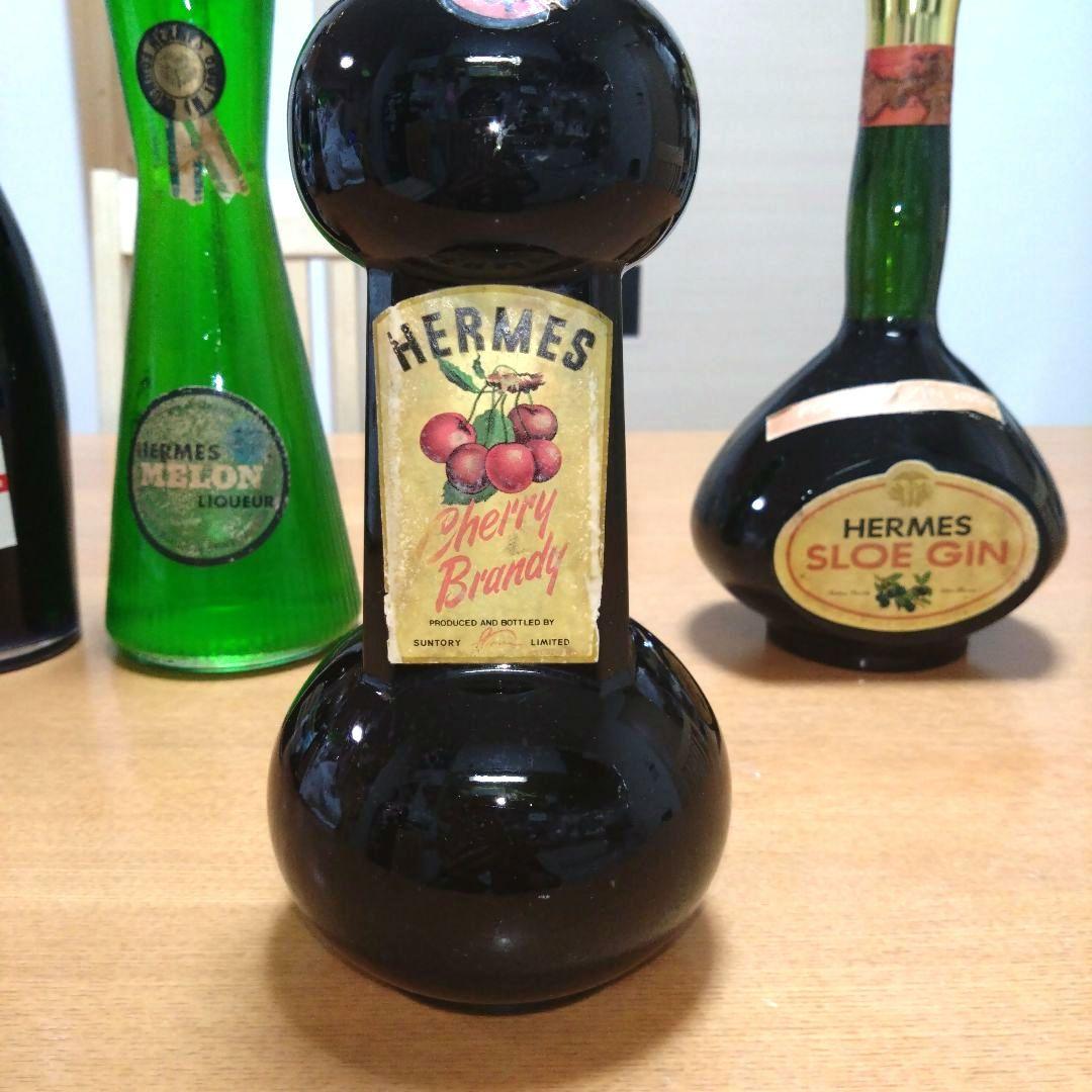 ◆ヘルメス◆クレーム•ド•バイオレット◆メロン◆チェリーブランデー◆スロー ジン