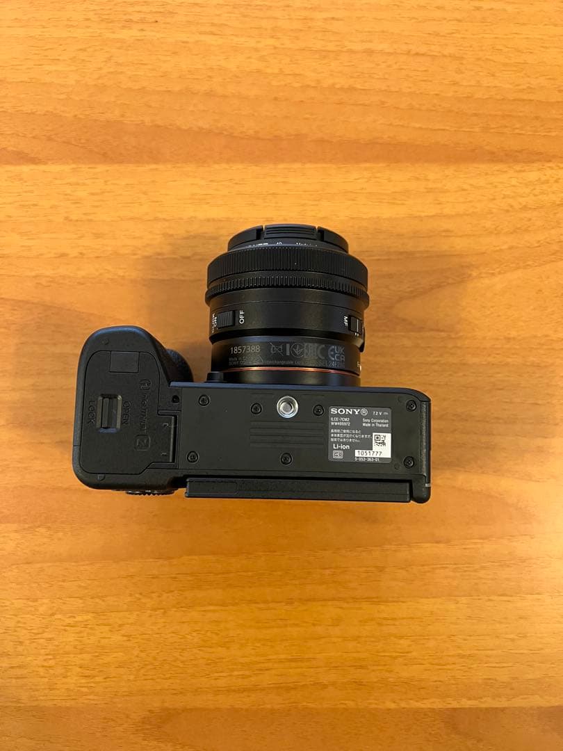α7CⅡブラックFE24F2.8G レンズセット シャッター数88回充電器付き