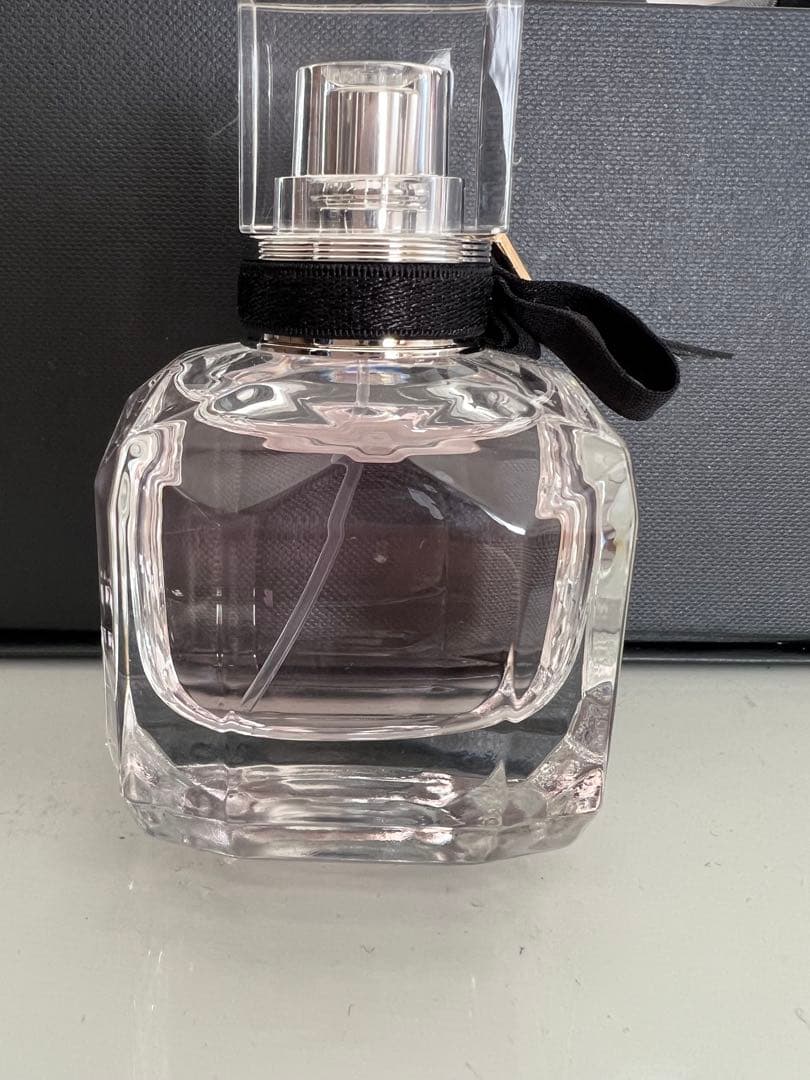 モンパリ オーデパルファム 30ml イヴ・サンローラン