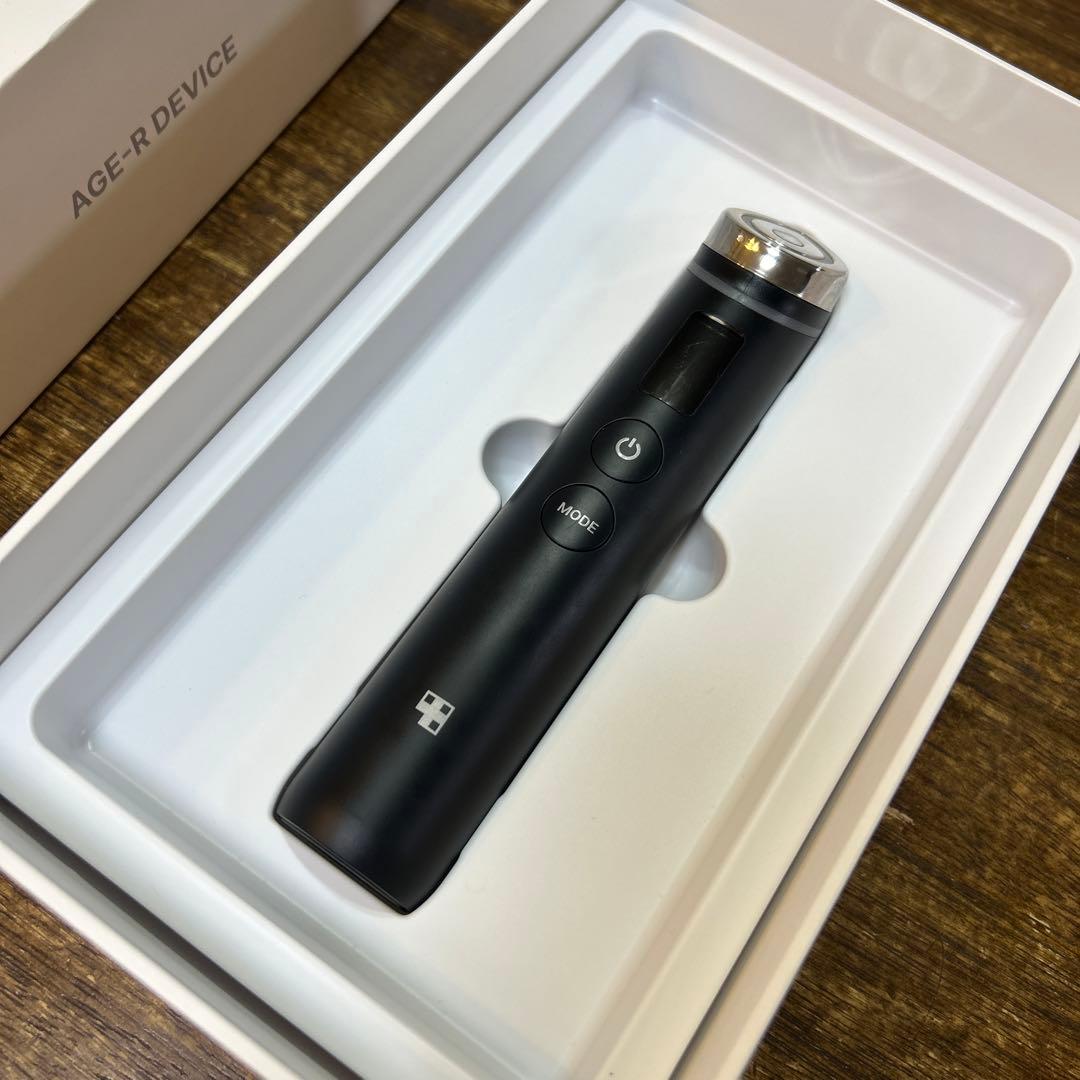 美顔器 ブラック　ブースタープロ　メディキューブ