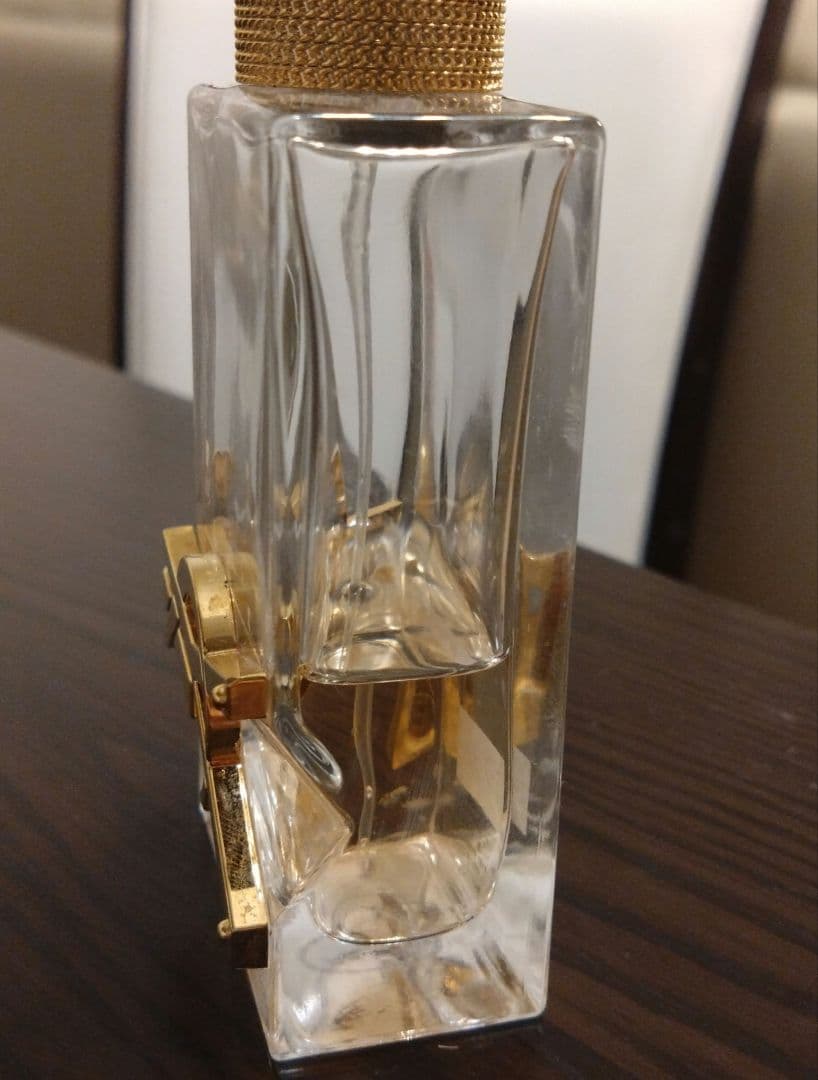 イヴ・サンローラン　リフレ オードトワレ 50mL