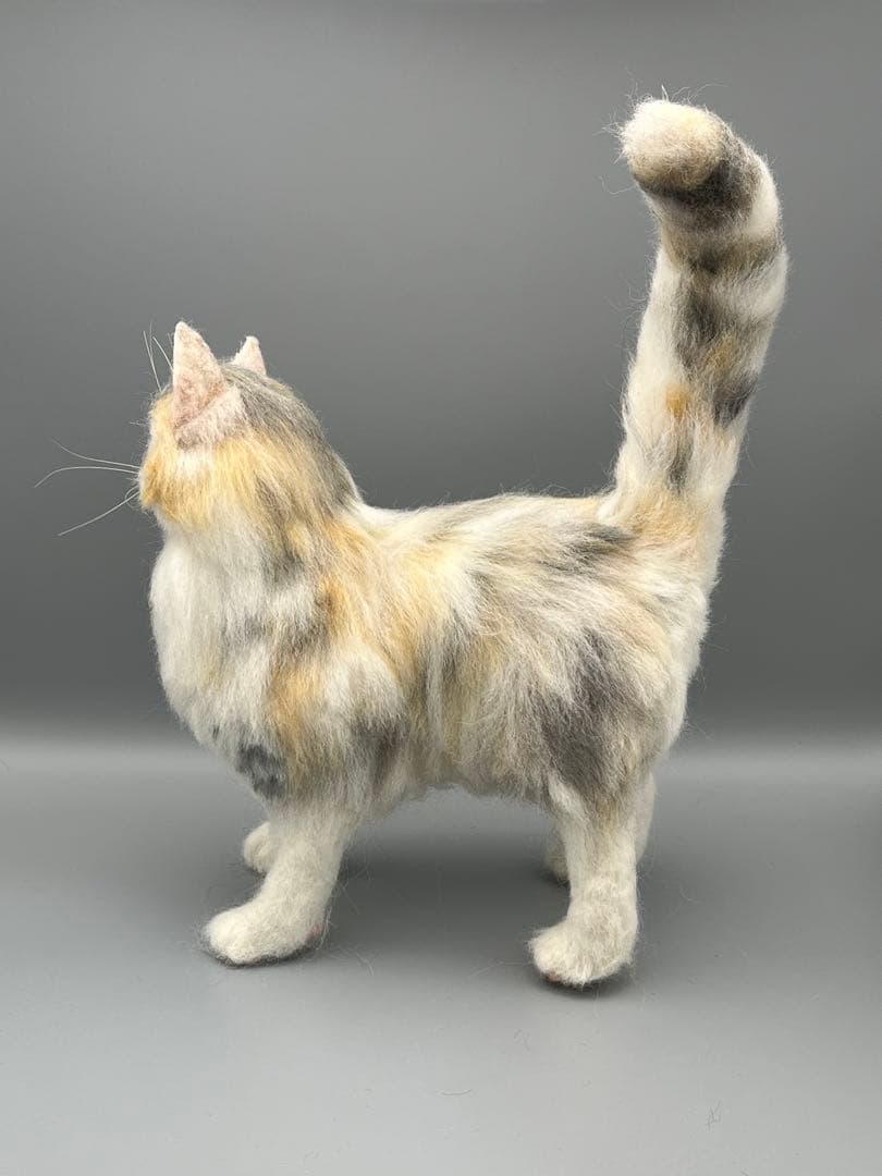 リアル羊毛フェルト猫　No.2 ノルウェージャン　キャリコ