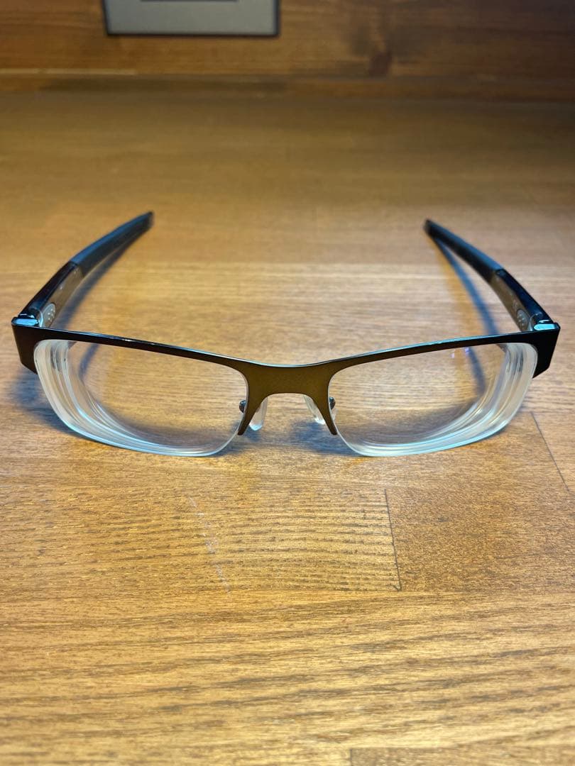 な*じ様 OAKLEYスポーツ用メガネ フルフレーム ブラック&ブルー