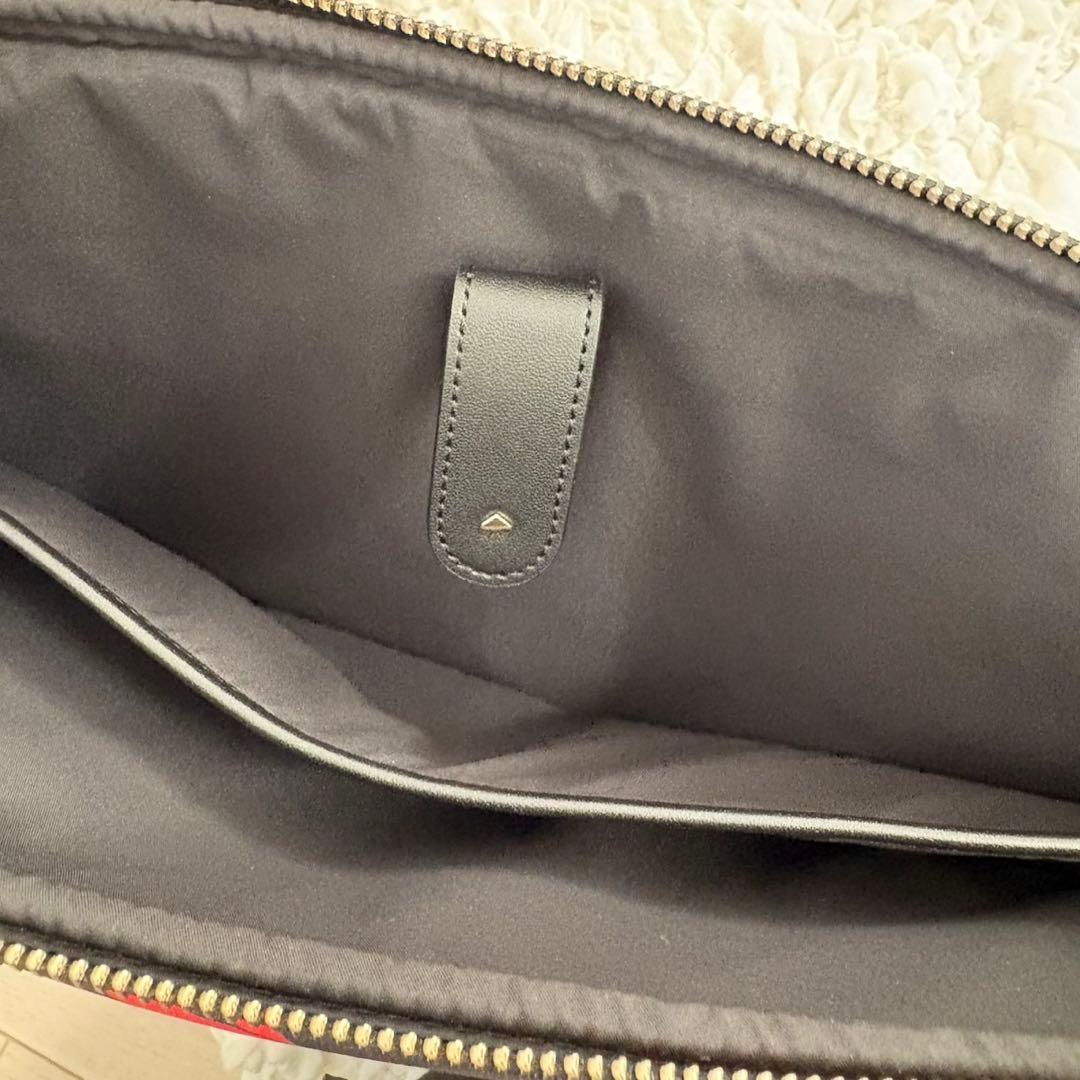 【美品】kate spade new york PCケース リップ 唇柄