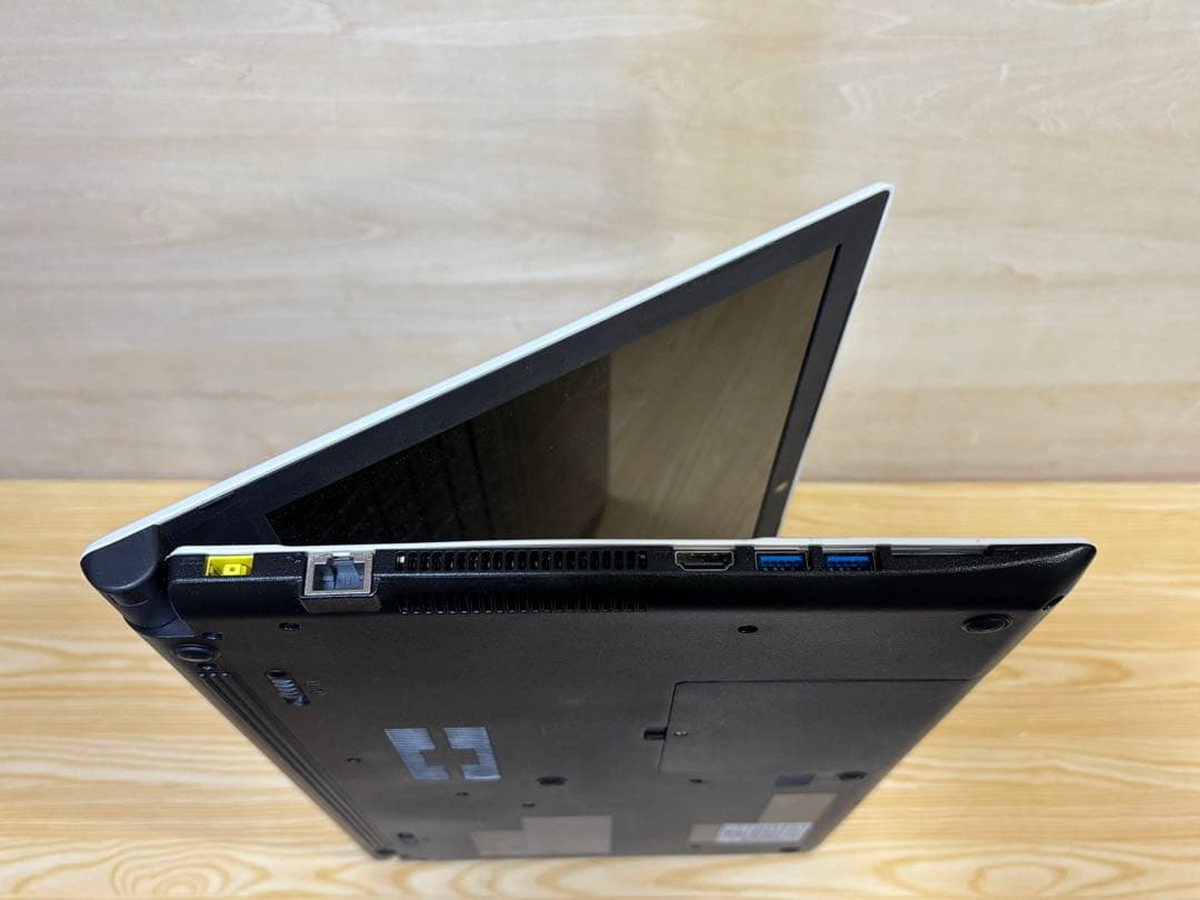 Win11入りジャンク i3モデルノートPC i3-7020U SSD128GB