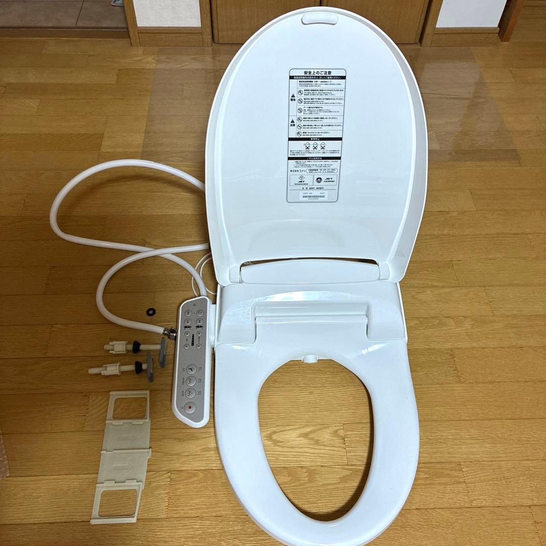 コメリ　温水洗浄便座　HWS-R2 ウォシュレット　2023年製