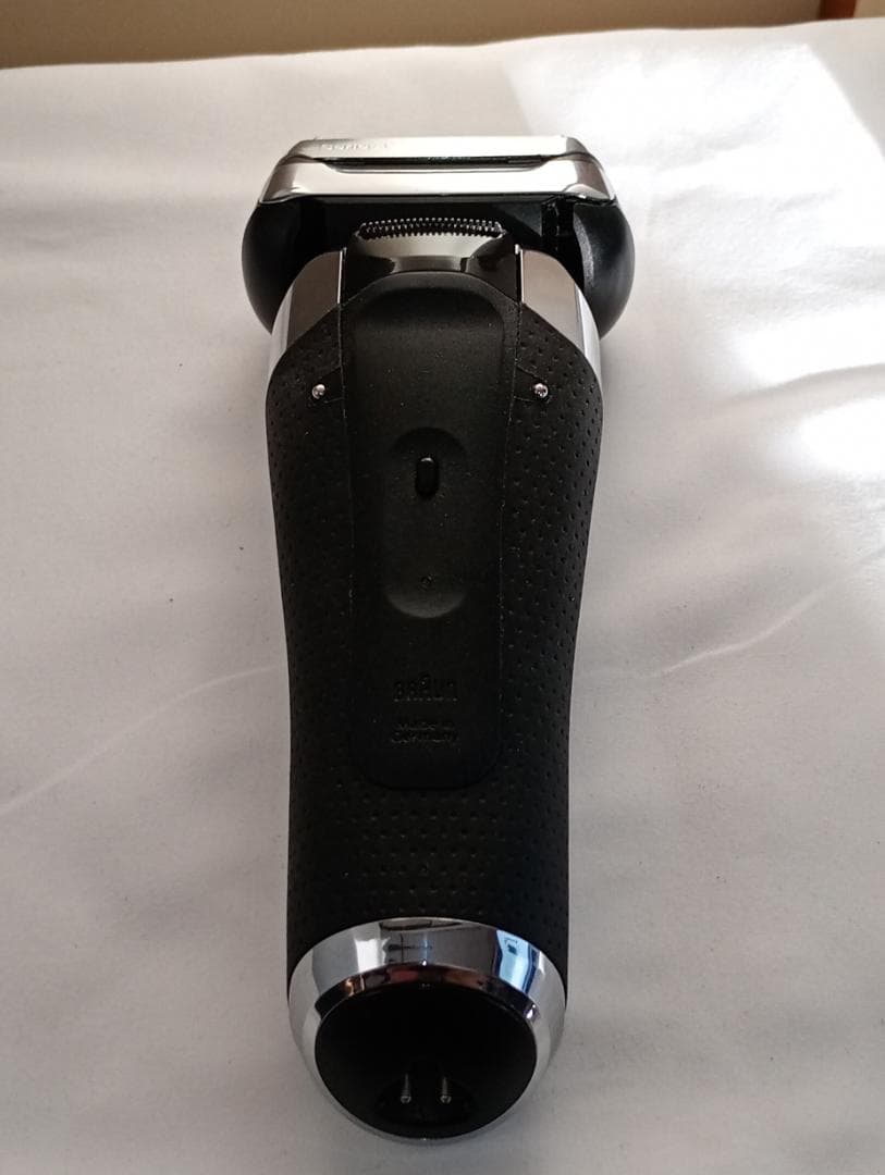 Braun Series 9 ジャンク 電気シェーバー 9375cc-V 洗浄機
