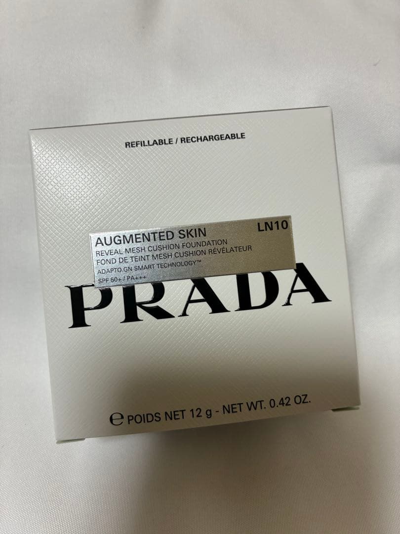 PRADA AUGMENTED SKIN LN10 クッションファンデーション
