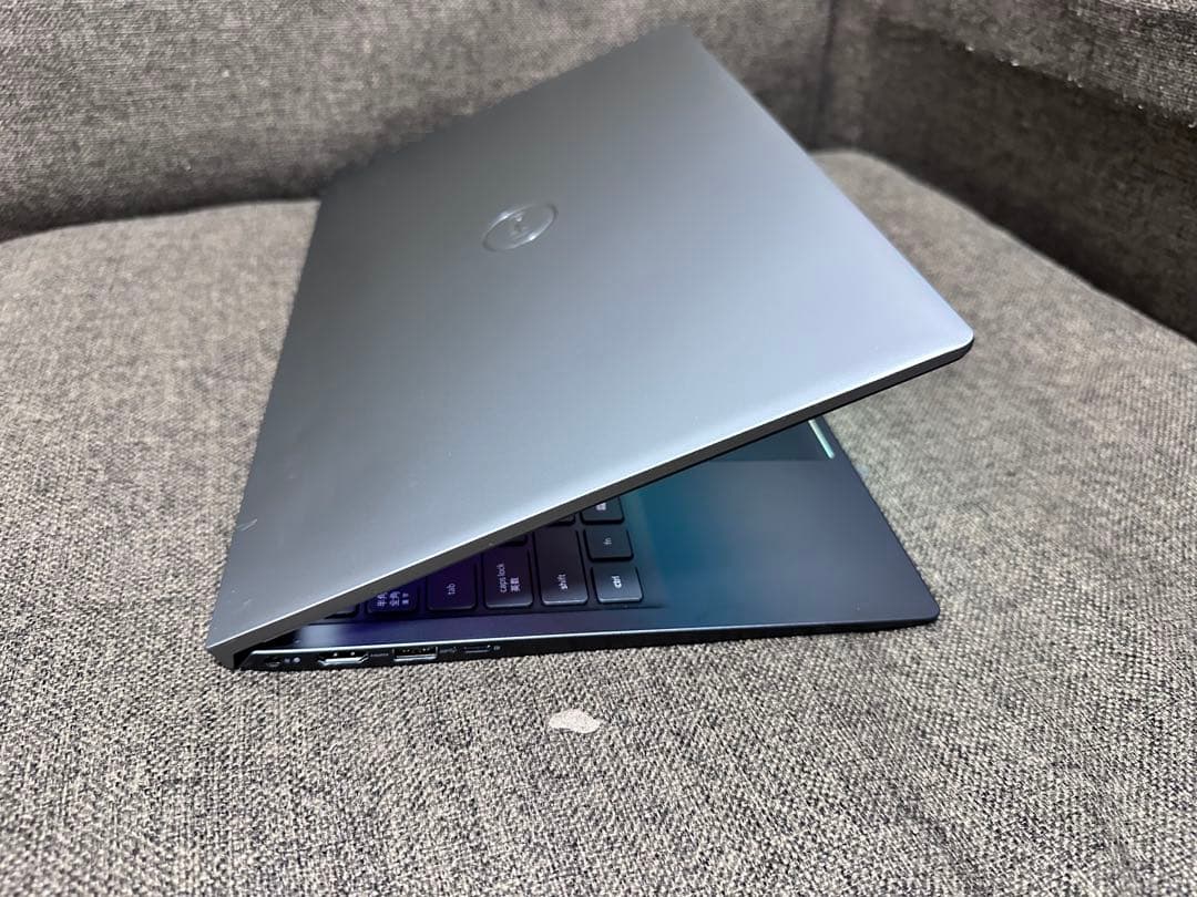 Dell 15.6インチ Ryzen5-5500 ノートバッテリー100%