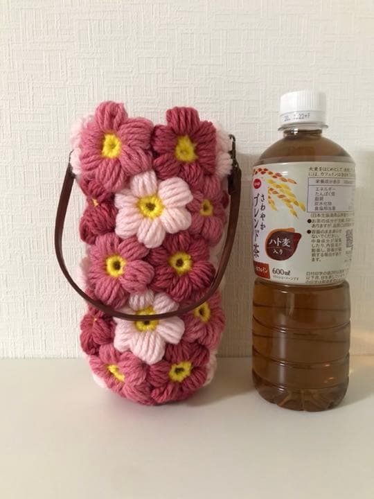 9.モリーの花のペットボトルカバー