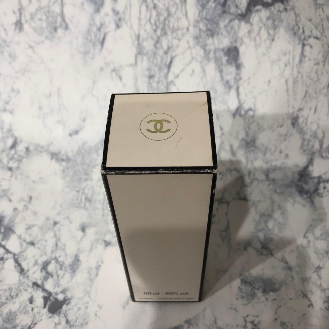 CHANEL シャネル　No19 オードゥ　トワレット　50ml