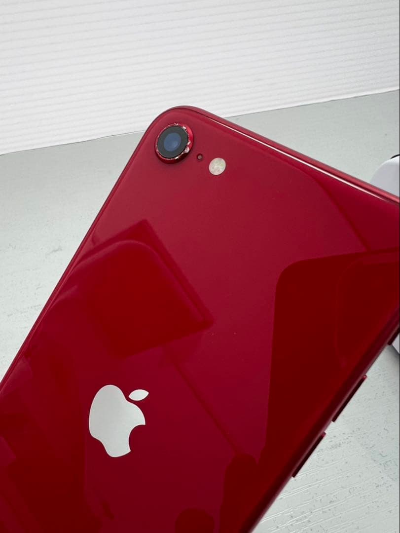 美品　iPhone SE2 256GB レッド SIMフリー