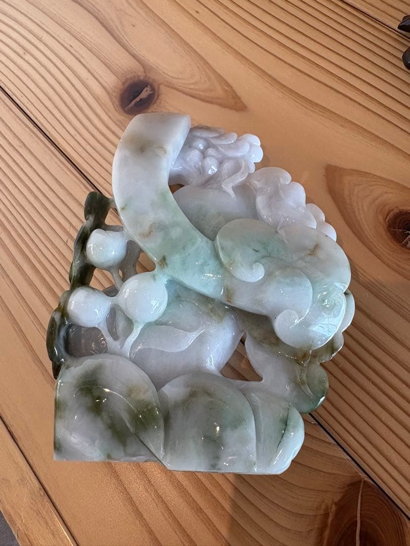 翡翠　置物