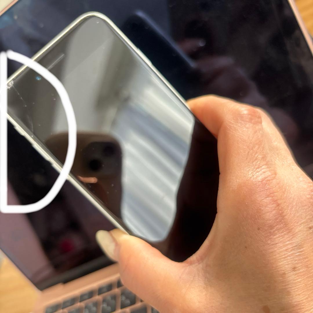 iPhone SE( 第2世代) 64GB