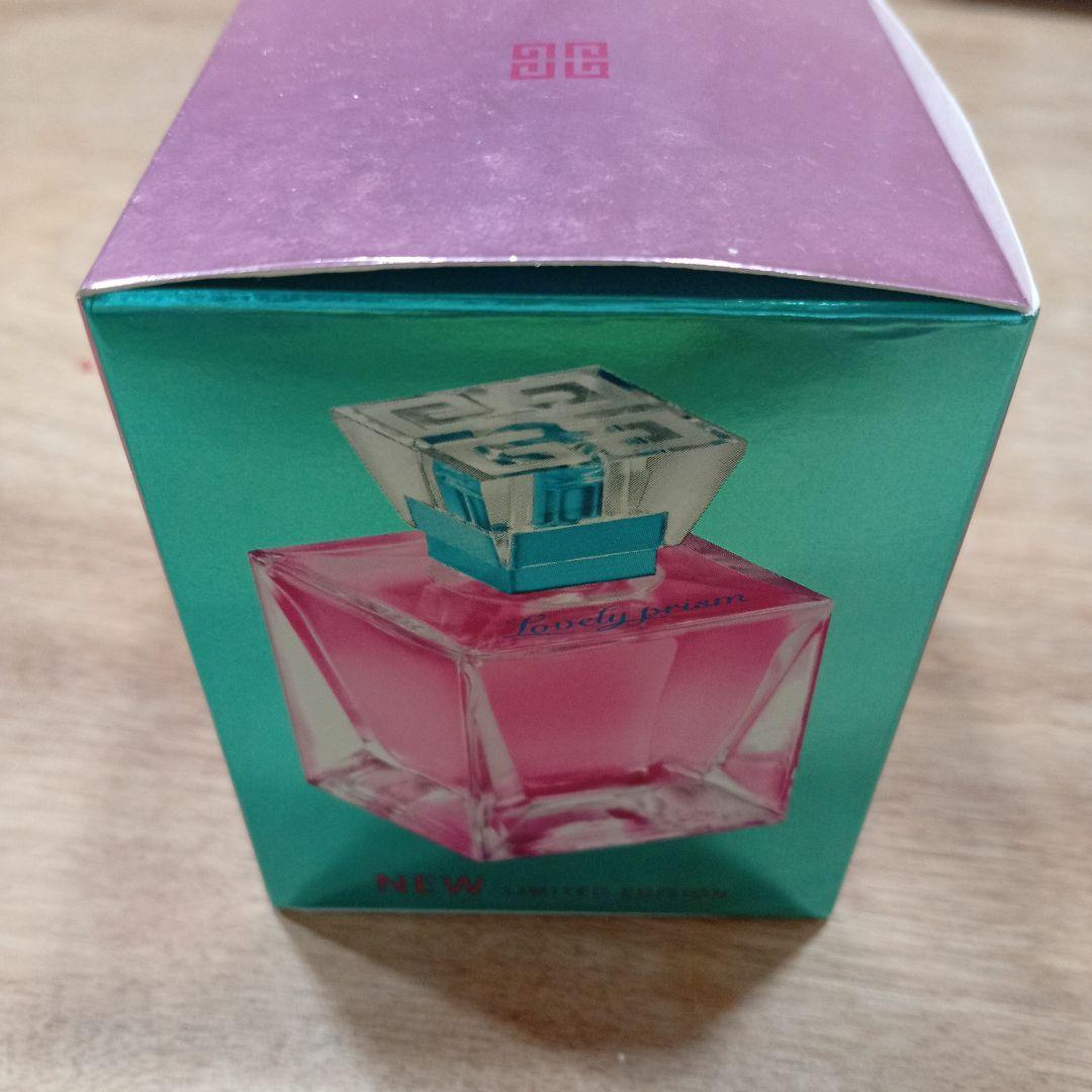 Givenchy Lovely Prism 50ml 限定版