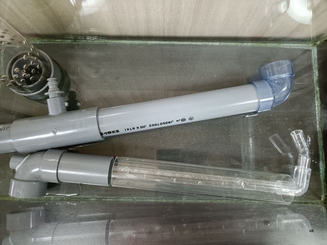 プレココーポレーション　オーバーフロー水槽60x36x30