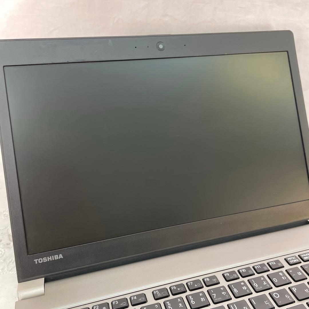 Windowsノート本体 Dynabook R63/F Corei5-6200U SSD128GB