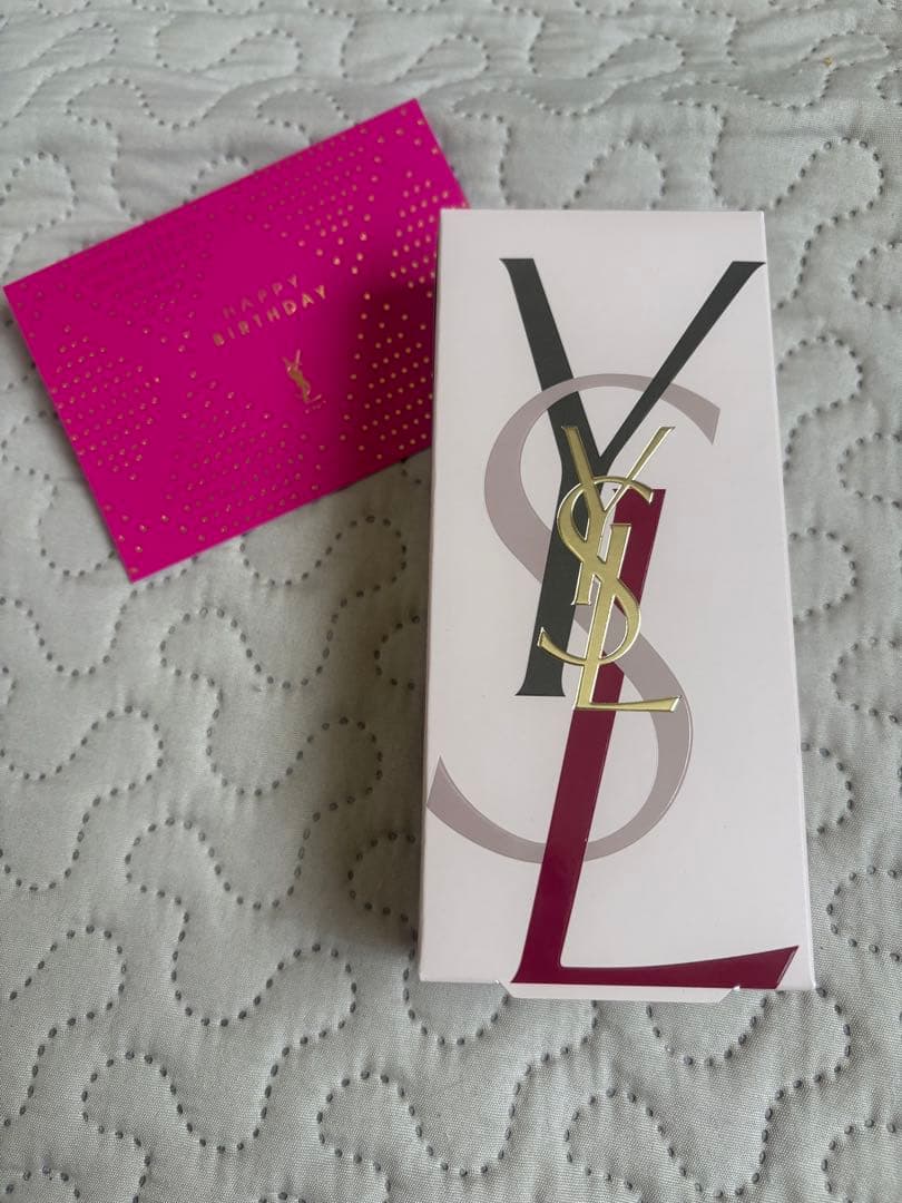 期間限定値下げ！お誕生日カード付♡ YSL ラブシャイン リップ 2本セット