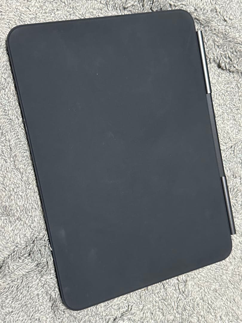 iPad Pro (M4) 11インチ　Magic Keyboard