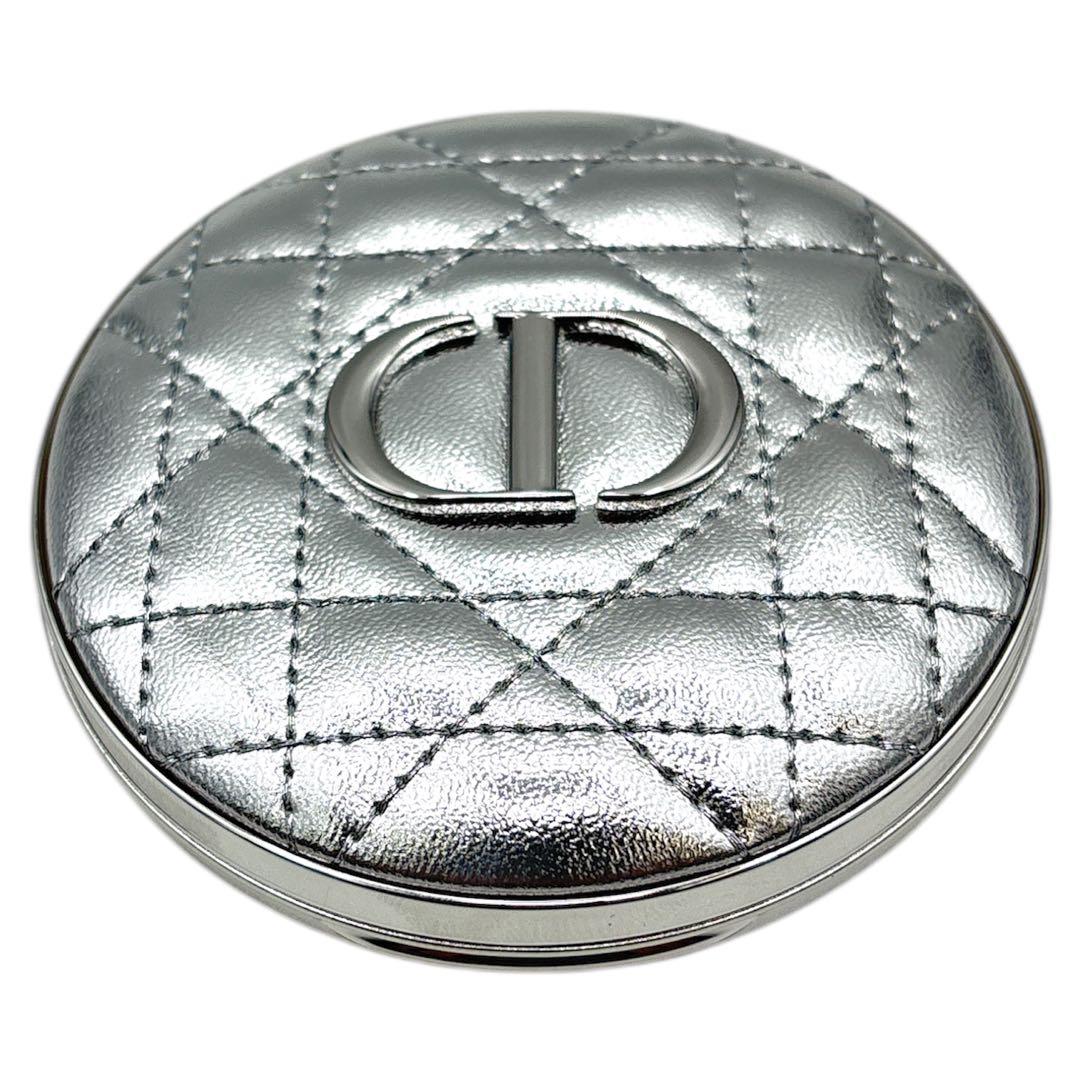 新品　DIOR　スキン　フォーエバーグロウルミナイザー　03ピンクヘイロー　新作