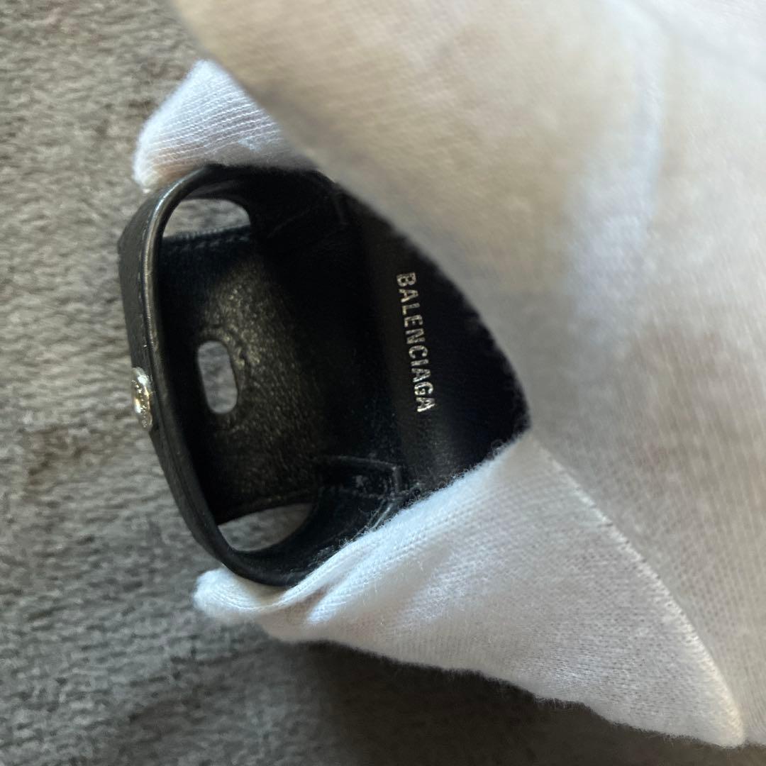 バレンシアガ　AirPods proケース　黒　ブラック